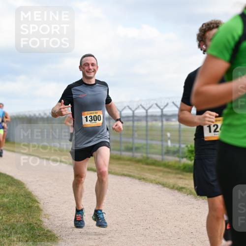 14.09.2025 - Airport Race Dr. Thomas Lammeyer http://msf.ph/oto/8864743 14.09.2025 12:04:54 Laufen 1300, 12, 4170 meine-sportfotos.de