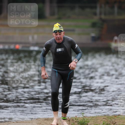 14.09.2025 - Stadtparktriathlon Michael Strokosch http://msf.ph/oto/8864749 14.09.2025 08:54:25 Schwimmen 302 meine-sportfotos.de