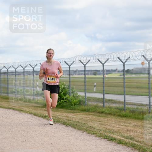 14.09.2025 - Airport Race Dr. Thomas Lammeyer http://msf.ph/oto/8864768 14.09.2025 12:04:56 Laufen 794, 1345 meine-sportfotos.de