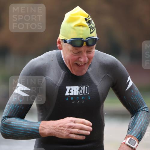 14.09.2025 - Stadtparktriathlon Michael Strokosch http://msf.ph/oto/8864773 14.09.2025 08:54:30 Schwimmen 302 meine-sportfotos.de