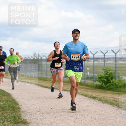 14.09.2025 - Airport Race Dr. Thomas Lammeyer http://msf.ph/oto/8864799 14.09.2025 12:04:59 Laufen 568, 1794 meine-sportfotos.de