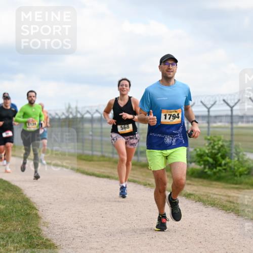 14.09.2025 - Airport Race Dr. Thomas Lammeyer http://msf.ph/oto/8864804 14.09.2025 12:04:59 Laufen 568, 1794 meine-sportfotos.de