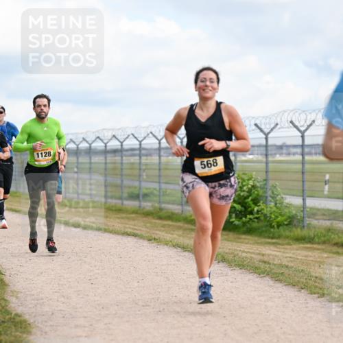 14.09.2025 - Airport Race Dr. Thomas Lammeyer http://msf.ph/oto/8864830 14.09.2025 12:05:00 Laufen 66, 1128, 1126, 568, 794 meine-sportfotos.de