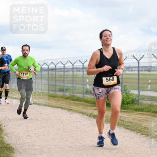 14.09.2025 - Airport Race Dr. Thomas Lammeyer http://msf.ph/oto/8864834 14.09.2025 12:05:01 Laufen 66, 1128, 1128, 568 meine-sportfotos.de
