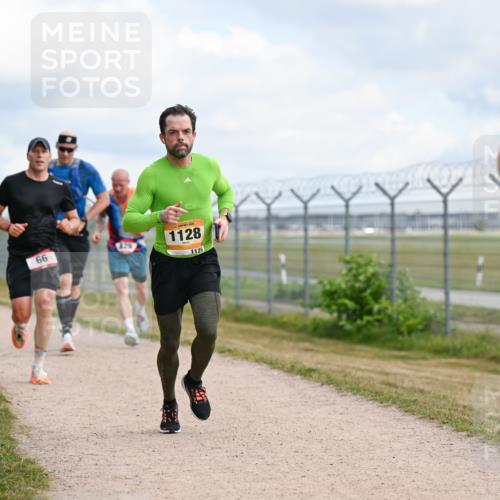 14.09.2025 - Airport Race Dr. Thomas Lammeyer http://msf.ph/oto/8864853 14.09.2025 12:05:02 Laufen 66, 1128, 1128, 5 meine-sportfotos.de