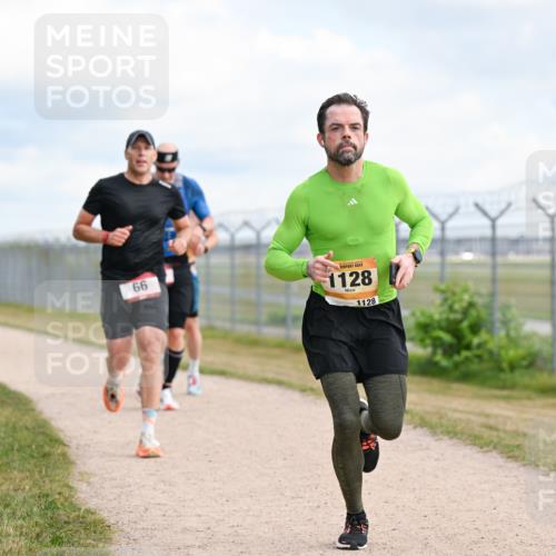 14.09.2025 - Airport Race Dr. Thomas Lammeyer http://msf.ph/oto/8864859 14.09.2025 12:05:02 Laufen 66, 1128, 1128 meine-sportfotos.de