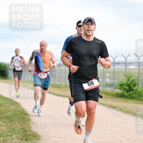 14.09.2025 - Airport Race Dr. Thomas Lammeyer http://msf.ph/oto/8864878 14.09.2025 12:05:04 Laufen 829, 66 meine-sportfotos.de
