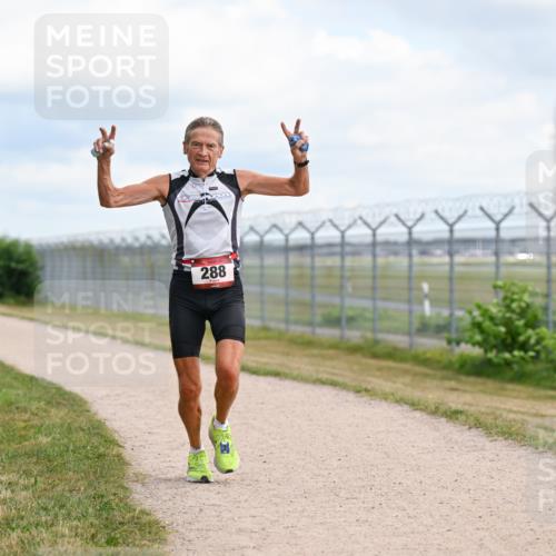 14.09.2025 - Airport Race Dr. Thomas Lammeyer http://msf.ph/oto/8864911 14.09.2025 12:05:07 Laufen 288 meine-sportfotos.de