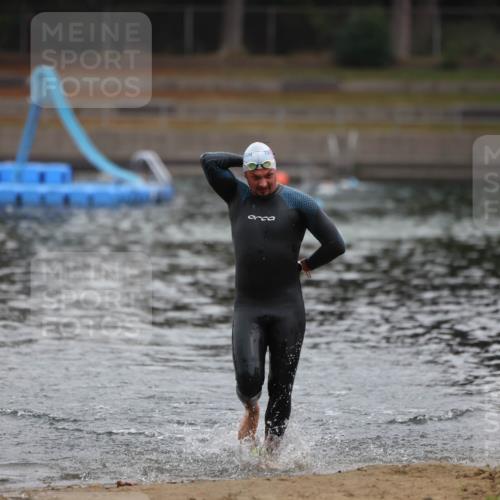 14.09.2025 - Stadtparktriathlon Michael Strokosch http://msf.ph/oto/8864912 14.09.2025 08:59:42 Schwimmen 414 meine-sportfotos.de