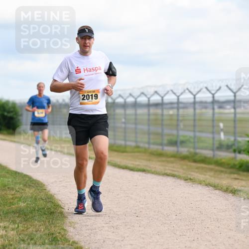 14.09.2025 - Airport Race Dr. Thomas Lammeyer http://msf.ph/oto/8864951 14.09.2025 12:05:13 Laufen 320, 2019 meine-sportfotos.de