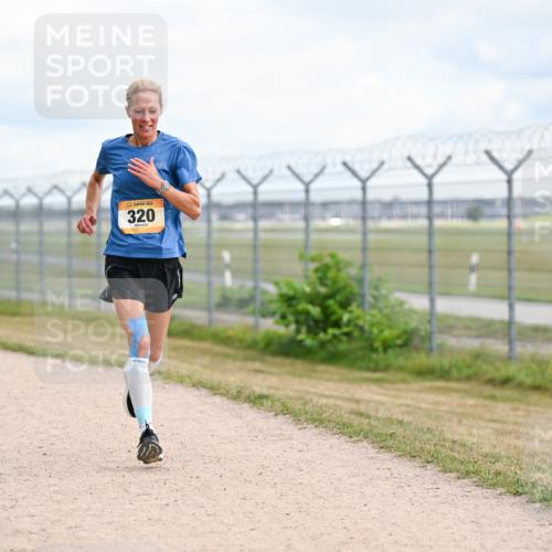 14.09.2025 - Airport Race Dr. Thomas Lammeyer http://msf.ph/oto/8865005 14.09.2025 12:05:17 Laufen 320 meine-sportfotos.de