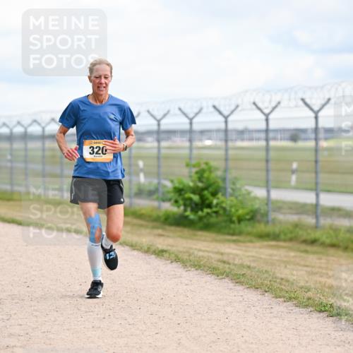14.09.2025 - Airport Race Dr. Thomas Lammeyer http://msf.ph/oto/8865008 14.09.2025 12:05:17 Laufen 320 meine-sportfotos.de