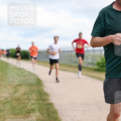 14.09.2025 - Airport Race Dr. Thomas Lammeyer http://msf.ph/oto/8865090 14.09.2025 12:05:24 Laufen 113 meine-sportfotos.de