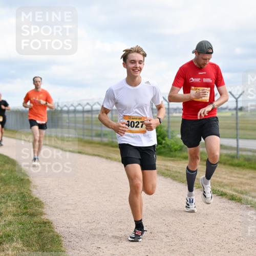 14.09.2025 - Airport Race Dr. Thomas Lammeyer http://msf.ph/oto/8865123 14.09.2025 12:05:26 Laufen 4027 meine-sportfotos.de