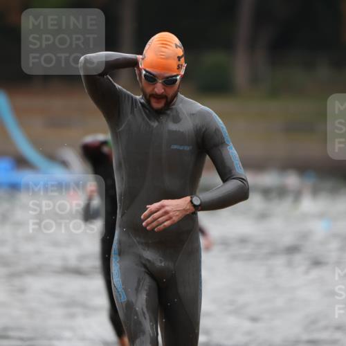 14.09.2025 - Stadtparktriathlon Michael Strokosch http://msf.ph/oto/8865181 14.09.2025 09:01:32 Schwimmen 386, 402, 404, 412, 422 meine-sportfotos.de