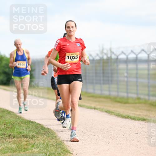 14.09.2025 - Airport Race Dr. Thomas Lammeyer http://msf.ph/oto/8865222 14.09.2025 12:05:38 Laufen 4105, 1035 meine-sportfotos.de
