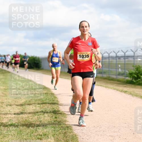 14.09.2025 - Airport Race Dr. Thomas Lammeyer http://msf.ph/oto/8865277 14.09.2025 12:05:41 Laufen 4105, 1035 meine-sportfotos.de