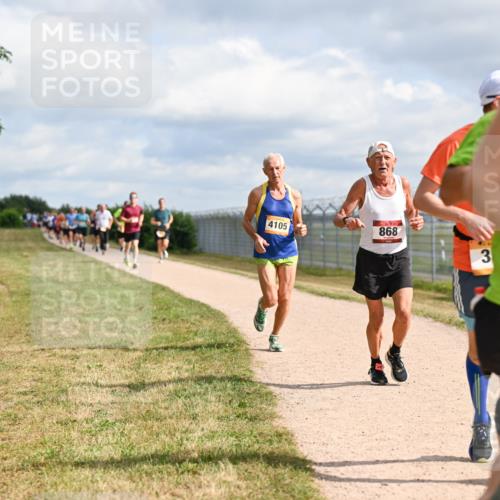 14.09.2025 - Airport Race Dr. Thomas Lammeyer http://msf.ph/oto/8865295 14.09.2025 12:05:42 Laufen 4105, 868, 3 meine-sportfotos.de