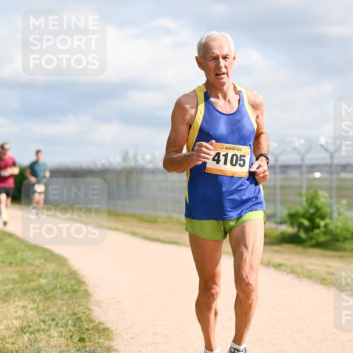 14.09.2025 - Airport Race Dr. Thomas Lammeyer http://msf.ph/oto/8865324 14.09.2025 12:05:44 Laufen 4105 meine-sportfotos.de