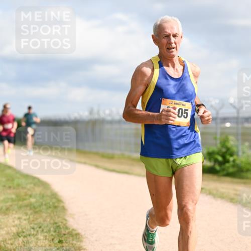 14.09.2025 - Airport Race Dr. Thomas Lammeyer http://msf.ph/oto/8865327 14.09.2025 12:05:44 Laufen 05 meine-sportfotos.de