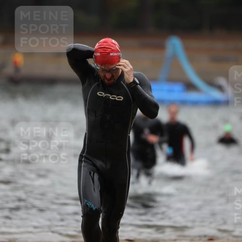 14.09.2025 - Stadtparktriathlon Michael Strokosch http://msf.ph/oto/8865382 14.09.2025 09:03:22 Schwimmen 387, 389, 392, 430, 434, 437 meine-sportfotos.de