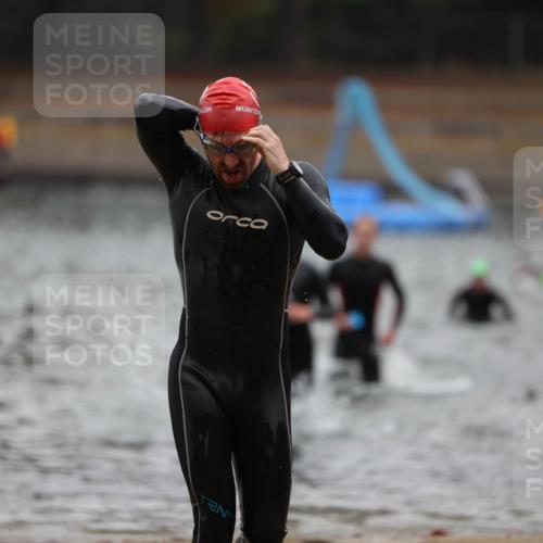 14.09.2025 - Stadtparktriathlon Michael Strokosch http://msf.ph/oto/8865383 14.09.2025 09:03:22 Schwimmen 387, 389, 392, 430, 434, 437 meine-sportfotos.de