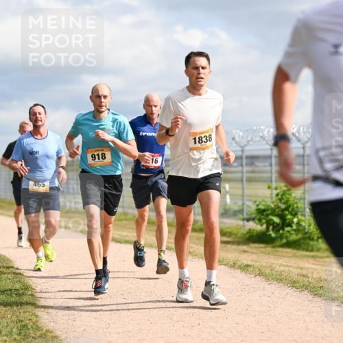 14.09.2025 - Airport Race Dr. Thomas Lammeyer http://msf.ph/oto/8865479 14.09.2025 12:05:56 Laufen 918, 16, 1838, 465, 08 meine-sportfotos.de