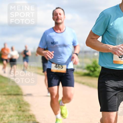 14.09.2025 - Airport Race Dr. Thomas Lammeyer http://msf.ph/oto/8865517 14.09.2025 12:05:59 Laufen 465, 18 meine-sportfotos.de