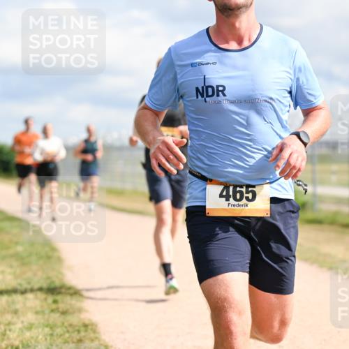 14.09.2025 - Airport Race Dr. Thomas Lammeyer http://msf.ph/oto/8865525 14.09.2025 12:05:59 Laufen 465 meine-sportfotos.de