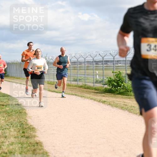 14.09.2025 - Airport Race Dr. Thomas Lammeyer http://msf.ph/oto/8865549 14.09.2025 12:06:01 Laufen 234, 4251, 964, 346 meine-sportfotos.de