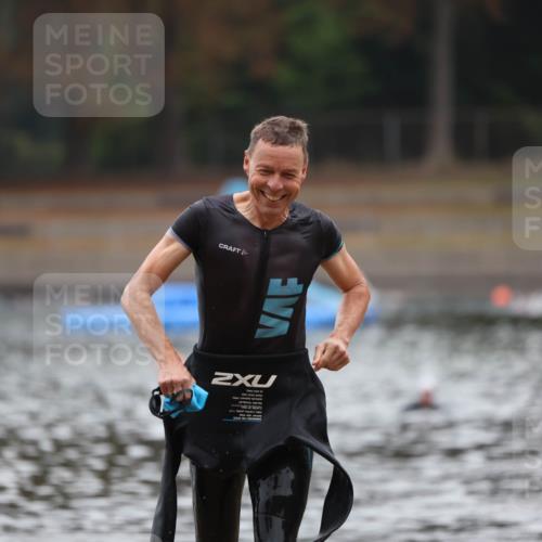 14.09.2025 - Stadtparktriathlon Michael Strokosch http://msf.ph/oto/8865592 14.09.2025 09:04:57 Schwimmen 432 meine-sportfotos.de