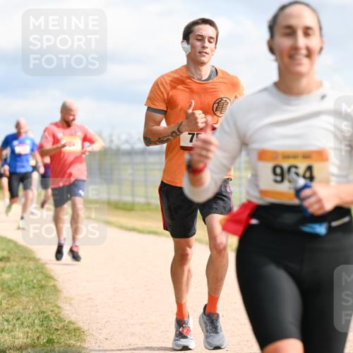 14.09.2025 - Airport Race Dr. Thomas Lammeyer http://msf.ph/oto/8865600 14.09.2025 12:06:04 Laufen 75, 964 meine-sportfotos.de