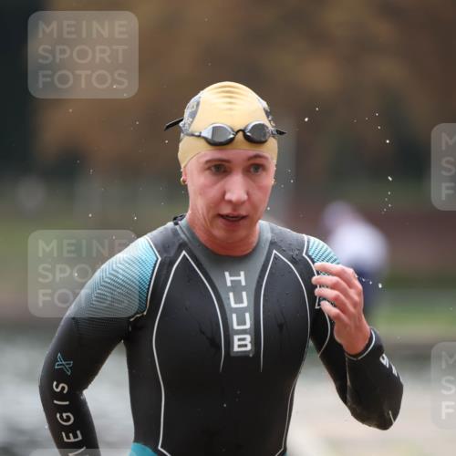 14.09.2025 - Stadtparktriathlon Michael Strokosch http://msf.ph/oto/8865675 14.09.2025 09:10:33 Schwimmen 473 meine-sportfotos.de