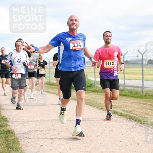 14.09.2025 - Airport Race Dr. Thomas Lammeyer http://msf.ph/oto/8865683 14.09.2025 12:06:09 Laufen 77, 1611, 24, 234, 1112 meine-sportfotos.de