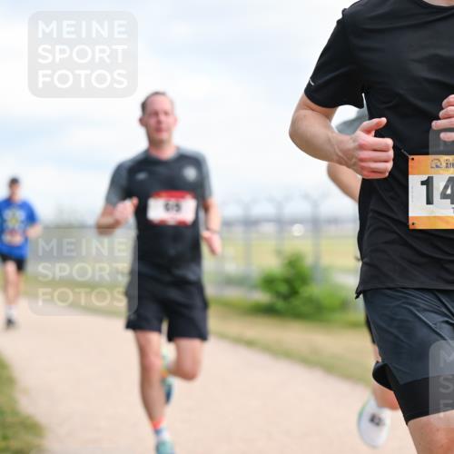 14.09.2025 - Airport Race Dr. Thomas Lammeyer http://msf.ph/oto/8865719 14.09.2025 12:06:11 Laufen 86, 42, 1436 meine-sportfotos.de