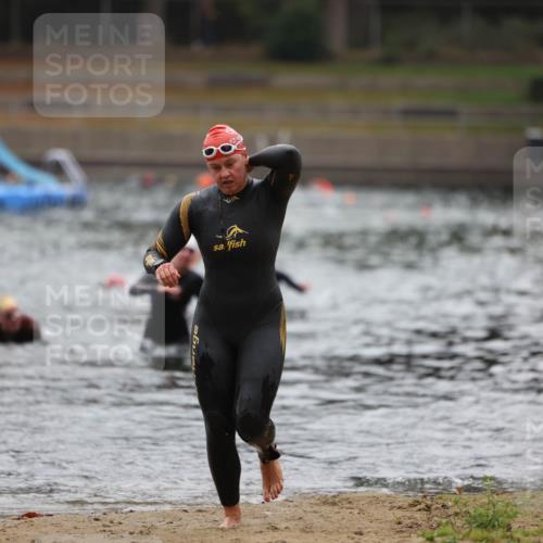 14.09.2025 - Stadtparktriathlon Michael Strokosch http://msf.ph/oto/8865815 14.09.2025 09:11:38 Schwimmen 478 meine-sportfotos.de
