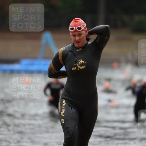 14.09.2025 - Stadtparktriathlon Michael Strokosch http://msf.ph/oto/8865820 14.09.2025 09:11:41 Schwimmen 456, 478, 501 meine-sportfotos.de