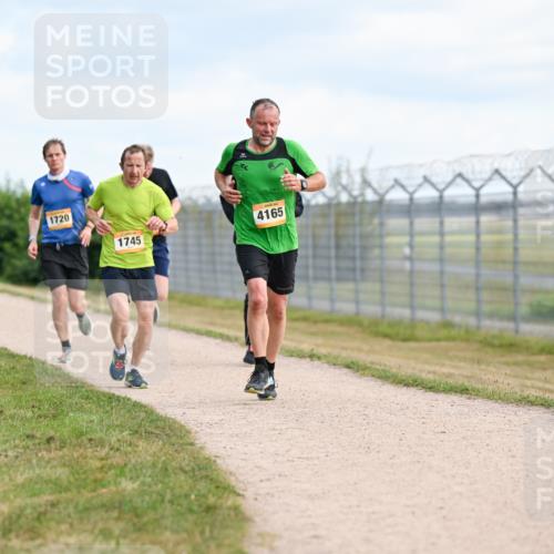 14.09.2025 - Airport Race Dr. Thomas Lammeyer http://msf.ph/oto/8865843 14.09.2025 12:06:23 Laufen 1720, 1745, 4165 meine-sportfotos.de