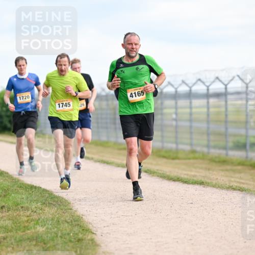 14.09.2025 - Airport Race Dr. Thomas Lammeyer http://msf.ph/oto/8865861 14.09.2025 12:06:23 Laufen 1720, 1745, 26, 4165 meine-sportfotos.de