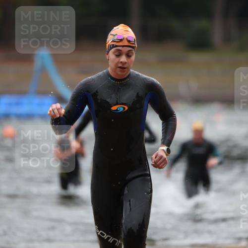 14.09.2025 - Stadtparktriathlon Michael Strokosch http://msf.ph/oto/8865864 14.09.2025 09:11:56 Schwimmen 453, 456, 460, 462, 475 meine-sportfotos.de