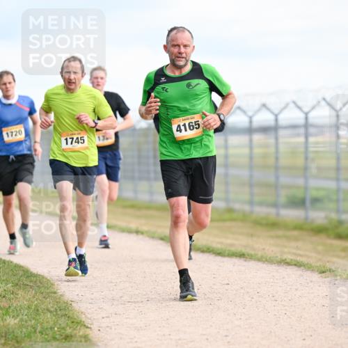 14.09.2025 - Airport Race Dr. Thomas Lammeyer http://msf.ph/oto/8865878 14.09.2025 12:06:24 Laufen 1720, 1745, 13, 4165 meine-sportfotos.de