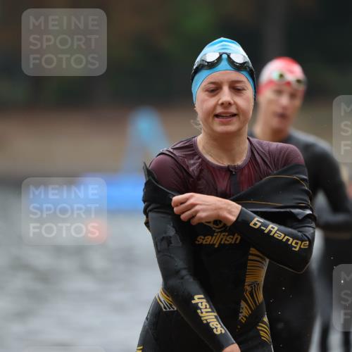14.09.2025 - Stadtparktriathlon Michael Strokosch http://msf.ph/oto/8865879 14.09.2025 09:12:01 Schwimmen 452, 453, 460, 462, 475 meine-sportfotos.de