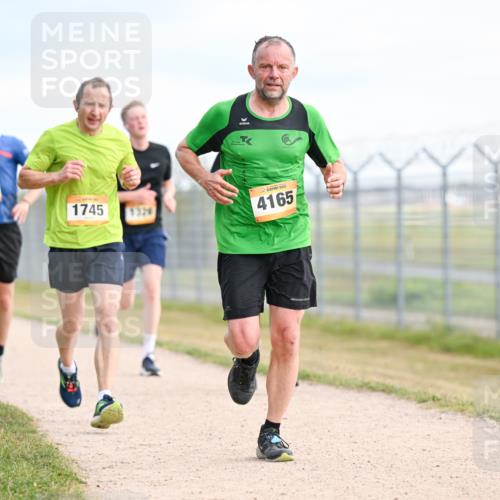 14.09.2025 - Airport Race Dr. Thomas Lammeyer http://msf.ph/oto/8865887 14.09.2025 12:06:25 Laufen 1720, 1745, 1326, 4165 meine-sportfotos.de