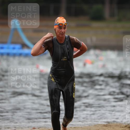14.09.2025 - Stadtparktriathlon Michael Strokosch http://msf.ph/oto/8865900 14.09.2025 09:12:07 Schwimmen 452, 475 meine-sportfotos.de