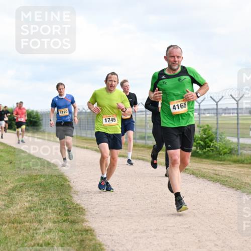 14.09.2025 - Airport Race Dr. Thomas Lammeyer http://msf.ph/oto/8865913 14.09.2025 12:06:26 Laufen 1720, 1745, 4165 meine-sportfotos.de
