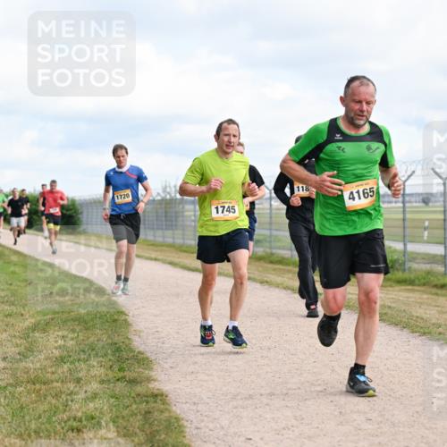 14.09.2025 - Airport Race Dr. Thomas Lammeyer http://msf.ph/oto/8865919 14.09.2025 12:06:26 Laufen 1720, 1745, 118, 4165 meine-sportfotos.de