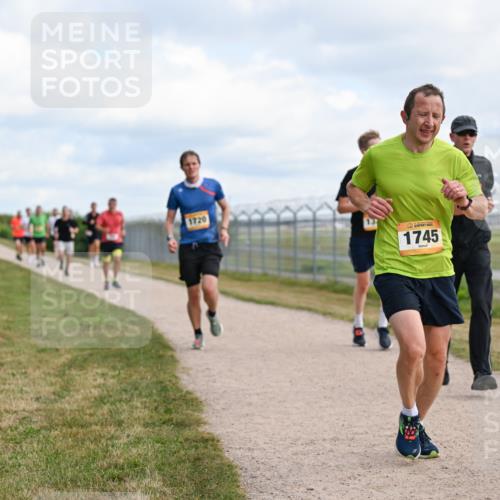 14.09.2025 - Airport Race Dr. Thomas Lammeyer http://msf.ph/oto/8865930 14.09.2025 12:06:27 Laufen 1720, 1745 meine-sportfotos.de