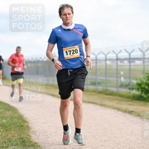 14.09.2025 - Airport Race Dr. Thomas Lammeyer http://msf.ph/oto/8865953 14.09.2025 12:06:29 Laufen 1720 meine-sportfotos.de