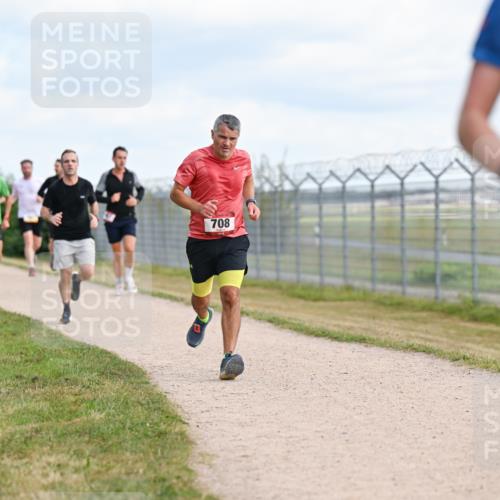 14.09.2025 - Airport Race Dr. Thomas Lammeyer http://msf.ph/oto/8865968 14.09.2025 12:06:30 Laufen 708, 17 meine-sportfotos.de