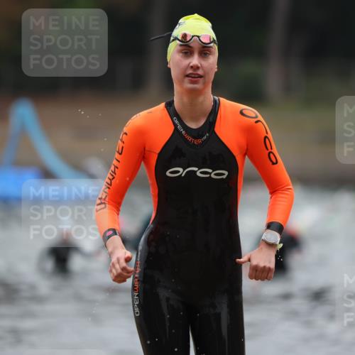 14.09.2025 - Stadtparktriathlon Michael Strokosch http://msf.ph/oto/8865977 14.09.2025 09:12:54 Schwimmen 474, 494 meine-sportfotos.de